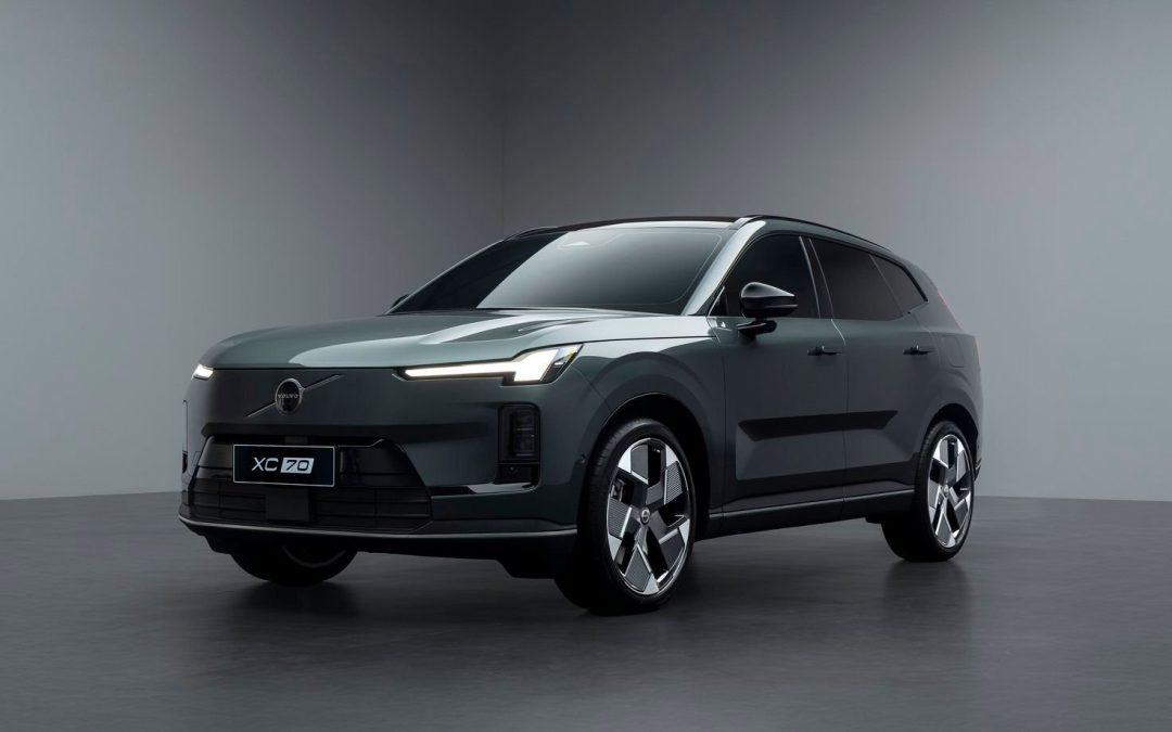 沃尔沃XC70预售29.99万起，豪华品牌反攻新势力腹地